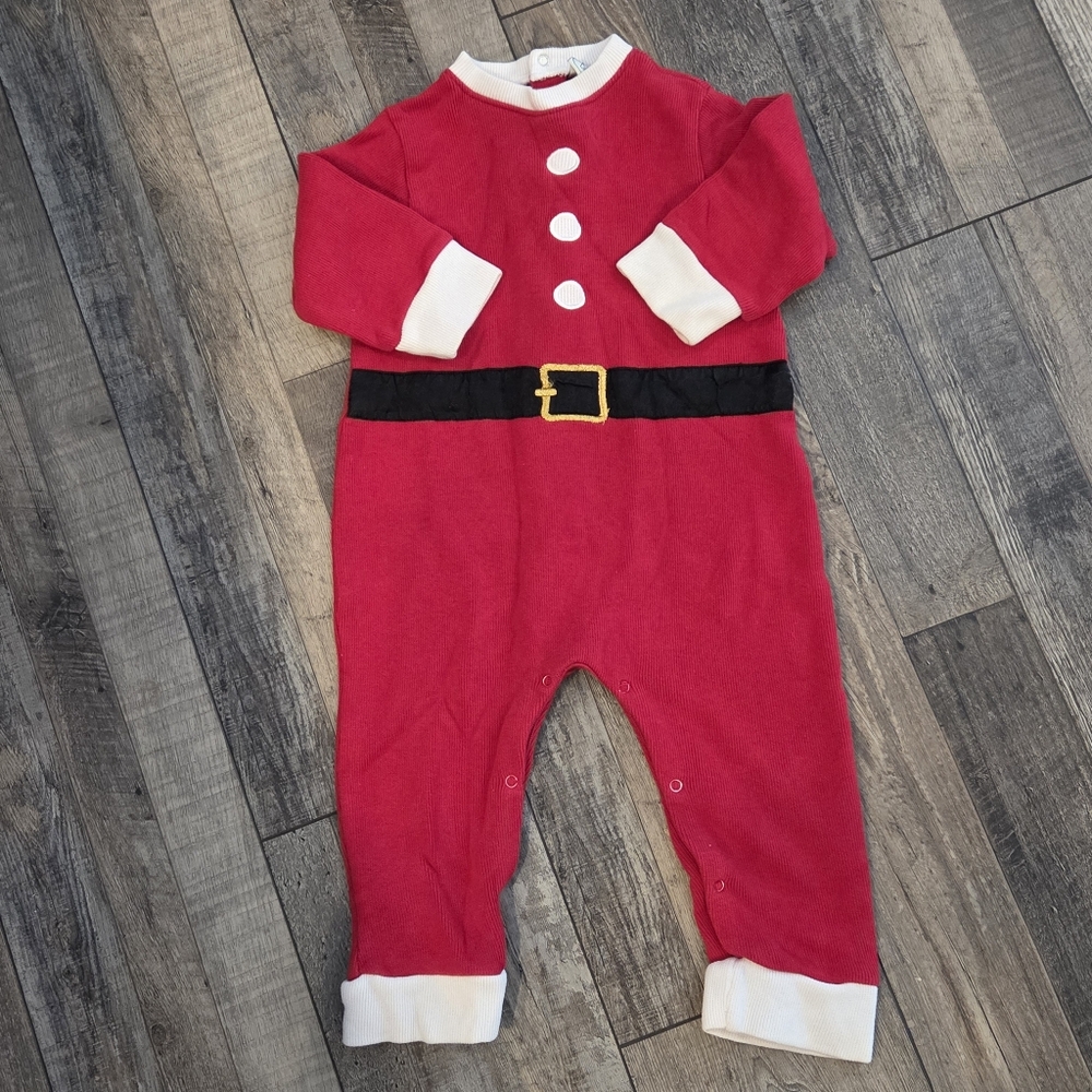 Vintage Mandal Bay Santa Suit Size: 24 Mo.